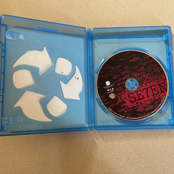 Bundle 3 DVDs for $12! Pre Owned Seven DVD Movie - Picture 5 of 5